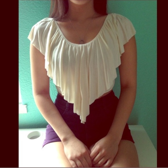 Peach Ruffle V Neck Crop Top - Picture 8 of 8